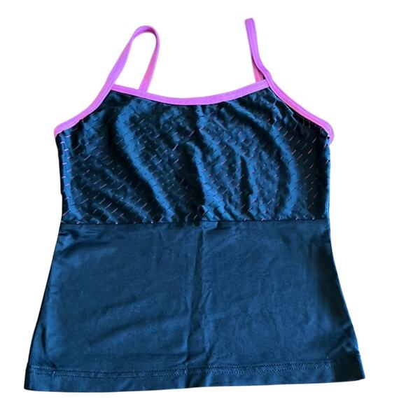 Motionwear Size M adult Black and Raspberry Laser cut Dance Top Sport Athletic - Picture 4 of 9